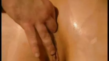 دو دانلود فیلم سکسی در اتوبوس مو بور زیبا.