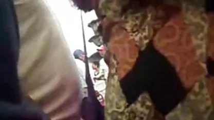 رابطه جنسی در دانلود فیلم سکسی خشن گروهی جنگل